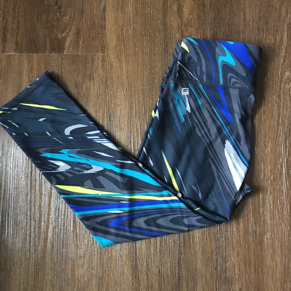 Fabletics XXS Patterned Crop Leggings